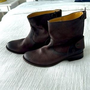 FRYE brown ankle boots